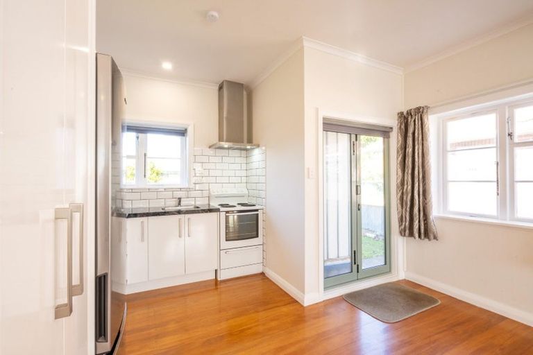 Photo of property in 262 College Street, West End, Palmerston North, 4412