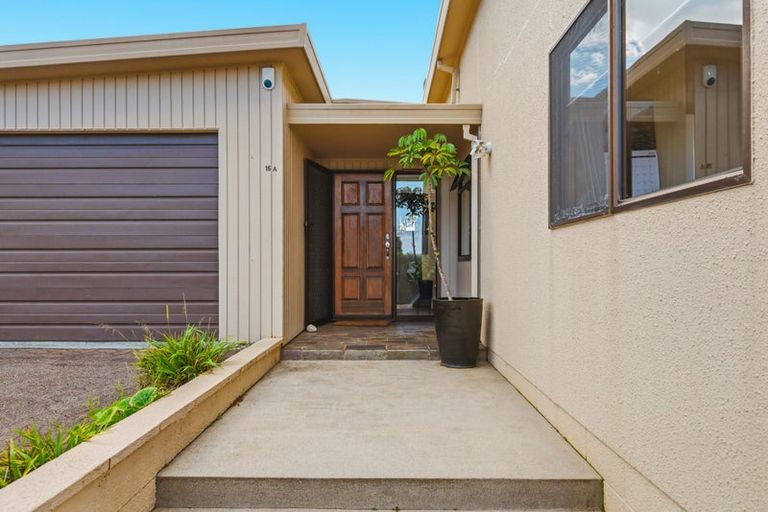 Photo of property in 1/16 Isobel Street, Acacia Bay, Taupo, 3330