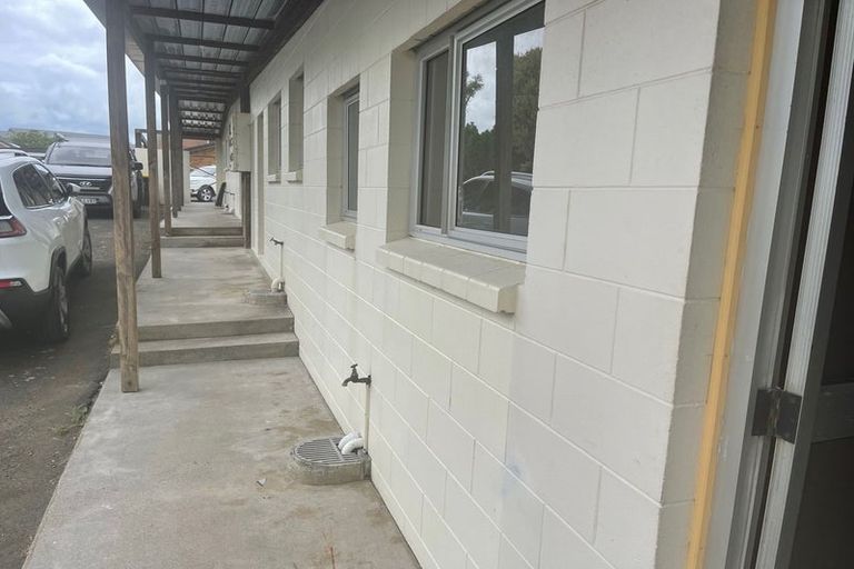 Photo of property in 2/21a Landscape Road, Papatoetoe, Auckland, 2025