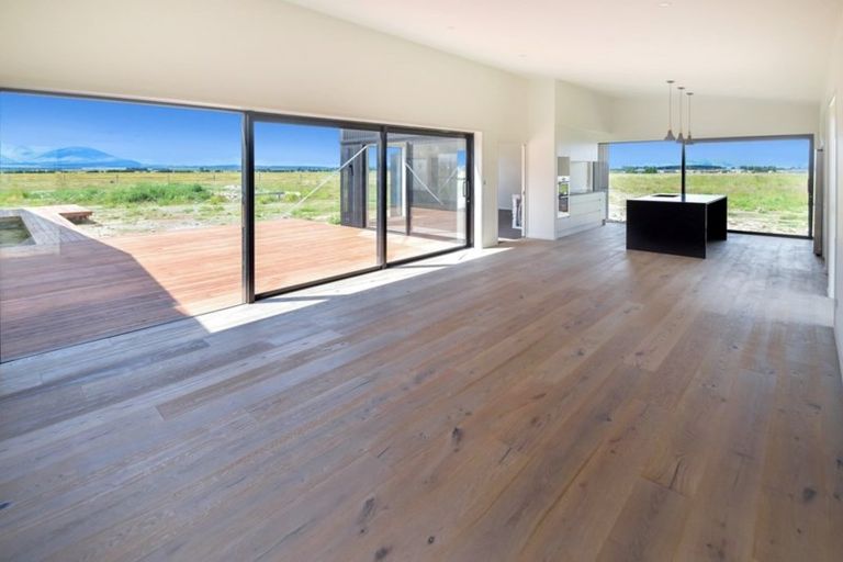 Photo of property in 30 The Drive, Twizel, 7999