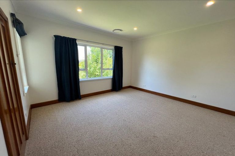 Photo of property in 21 Maunder Street, Marton, 4710