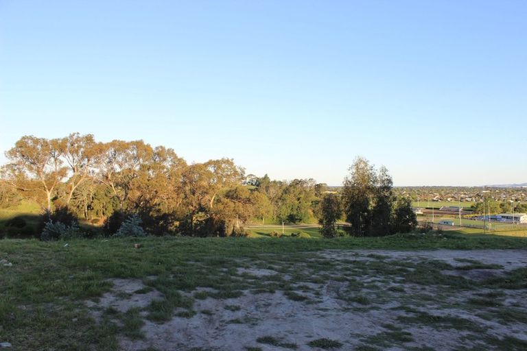 Photo of property in 80 Oak Road, Poraiti, Napier, 4112