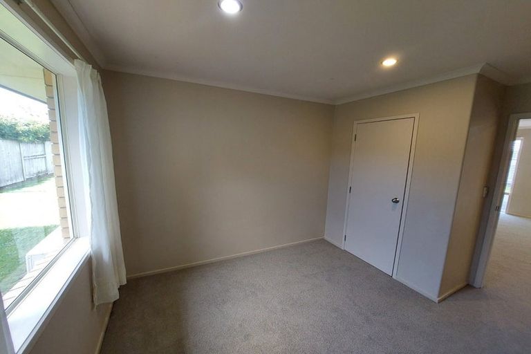 Photo of property in 10 Madison Street, Cambridge, 3434