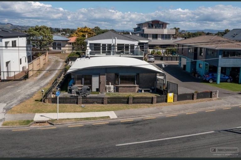 Photo of property in 1/394 Oceanbeach Road, Mount Maunganui, 3116