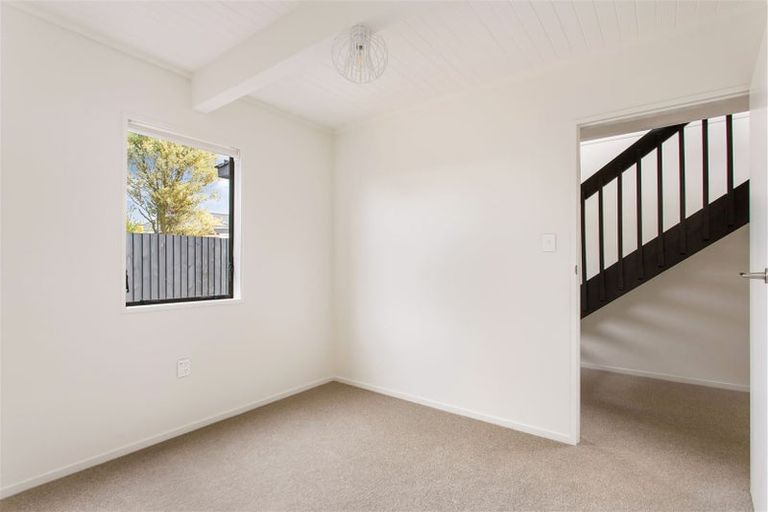 Photo of property in 99 Mandeville Street, Riccarton, Christchurch, 8011
