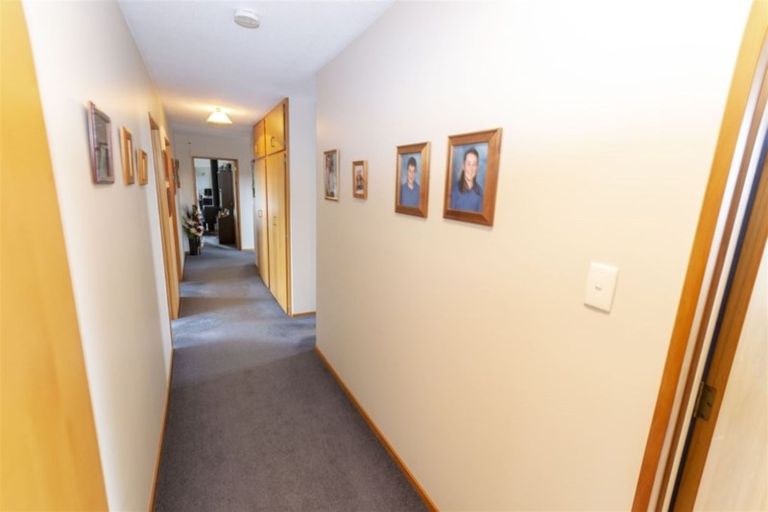 Photo of property in 289 Kingsbury Avenue, Rangiora, 7400