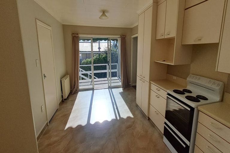 Photo of property in 36 Landsdowne Terrace, Cashmere, Christchurch, 8022