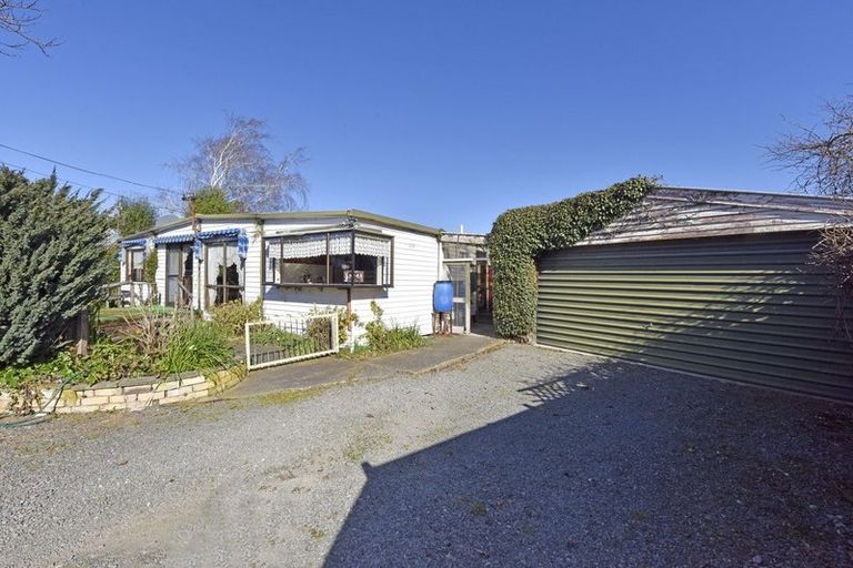 Photo of property in 25 Aorangi Road, Bryndwr, Christchurch, 8053