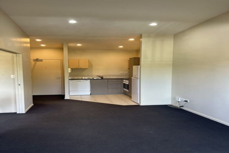 Photo of property in Albany Central, 12c/210 Dairy Flat Highway, Albany, Auckland, 0632