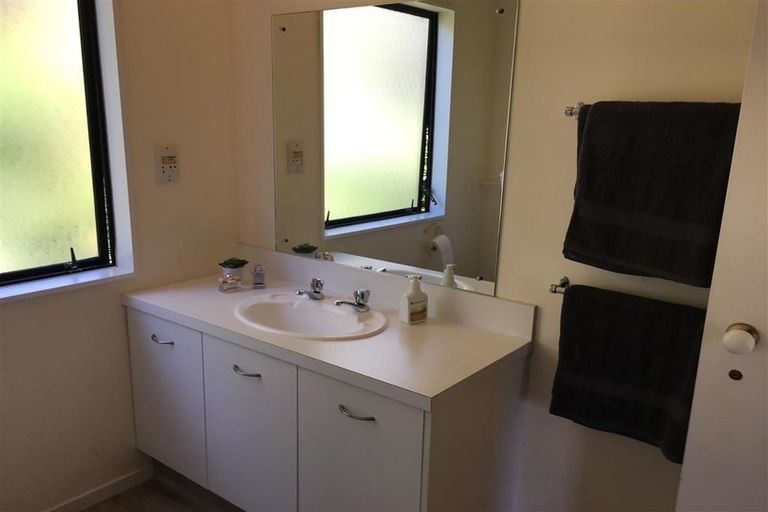 Photo of property in 55f8 Hamilton Road, Hataitai, Wellington, 6021