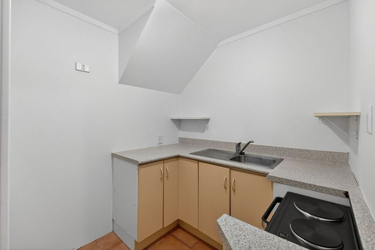 Photo of property in 3/91a Roseberry Avenue, Birkenhead, Auckland, 0626