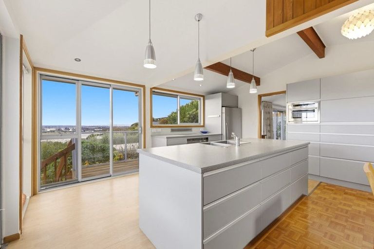 Photo of property in 31 Janice Place, Mount Pleasant, Christchurch, 8081