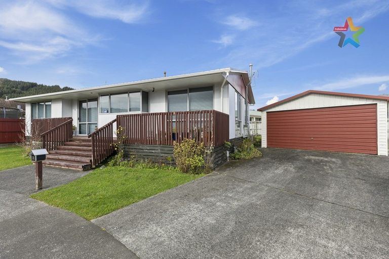 Photo of property in 3 Kilkenny Grove, Wainuiomata, Lower Hutt, 5014