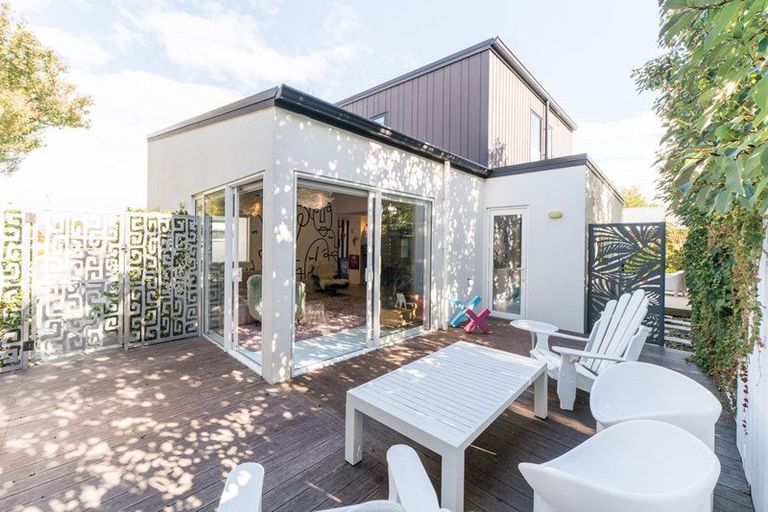 Photo of property in 423b Featherston Street, Palmerston North, 4414