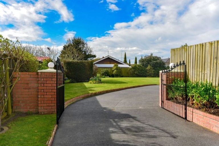 Photo of property in 58 Cridland Street East, Kaiapoi, 7630