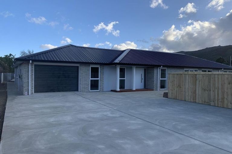 Photo of property in 32b Brandon Street, Featherston, 5710