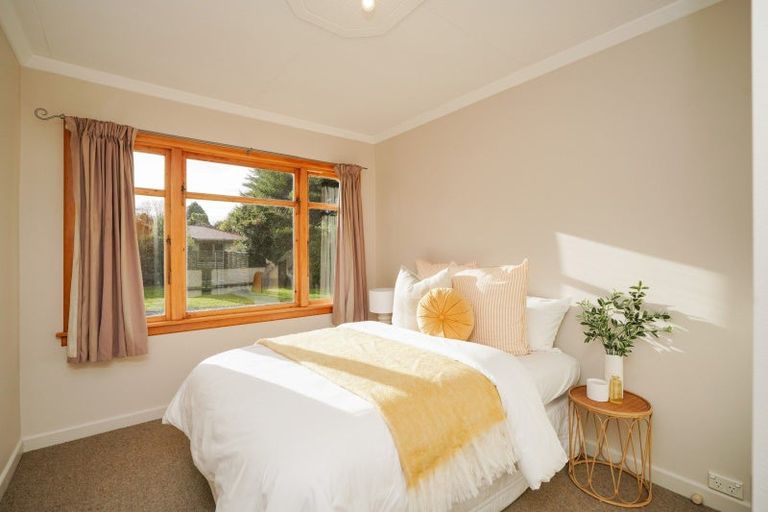 Photo of property in 8 Mahuri Road, Otatara, Invercargill, 9879