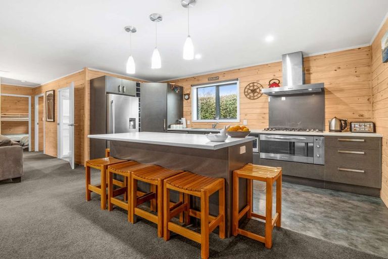 Photo of property in 5 Ryton Place, Lake Coleridge, 7572