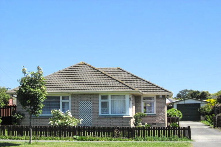 Photo of property in 207 Greers Road, Bryndwr, Christchurch, 8053