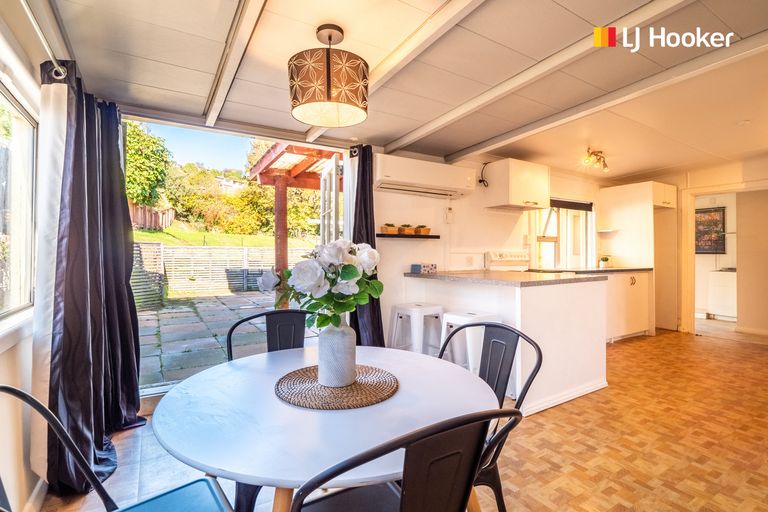 Photo of property in 12 Kirkland Street, Green Island, Dunedin, 9018