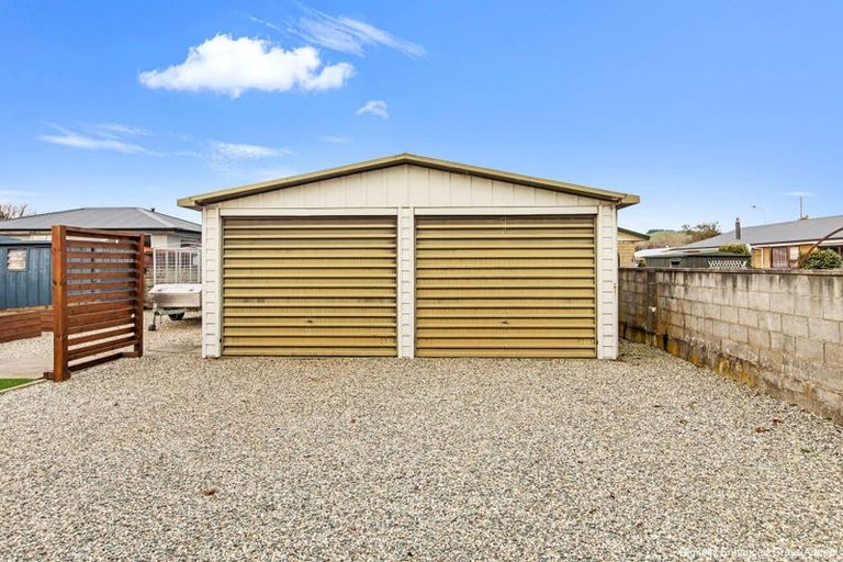 Photo of property in 1 Viking Place, Gore, 9710