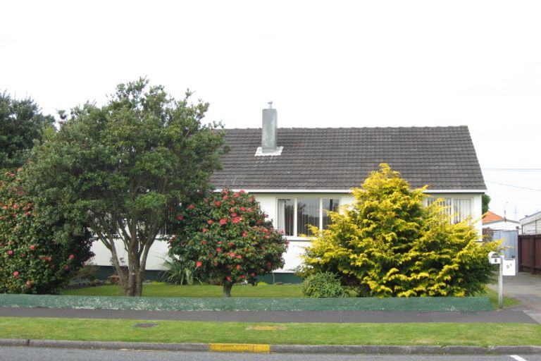 Photo of property in 9b Drake Street, Vogeltown, New Plymouth, 4310