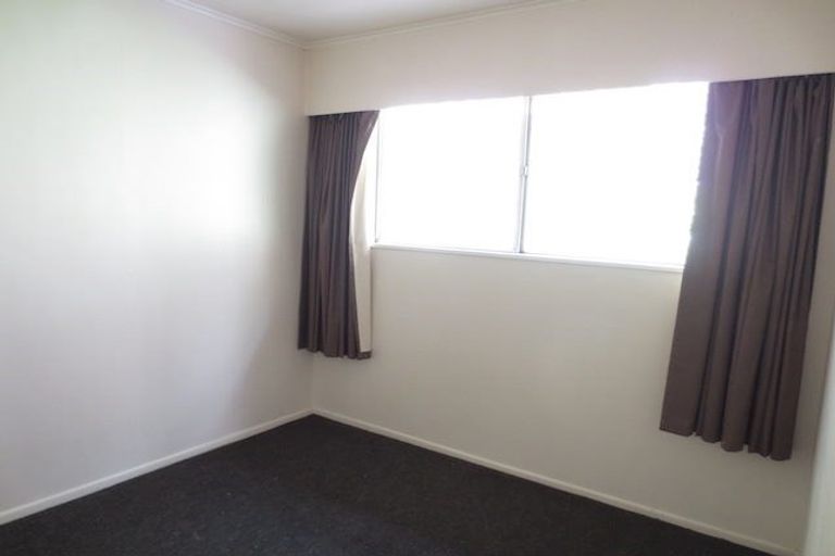 Photo of property in 132u2 Curtis Street, Northland, Wellington, 6012