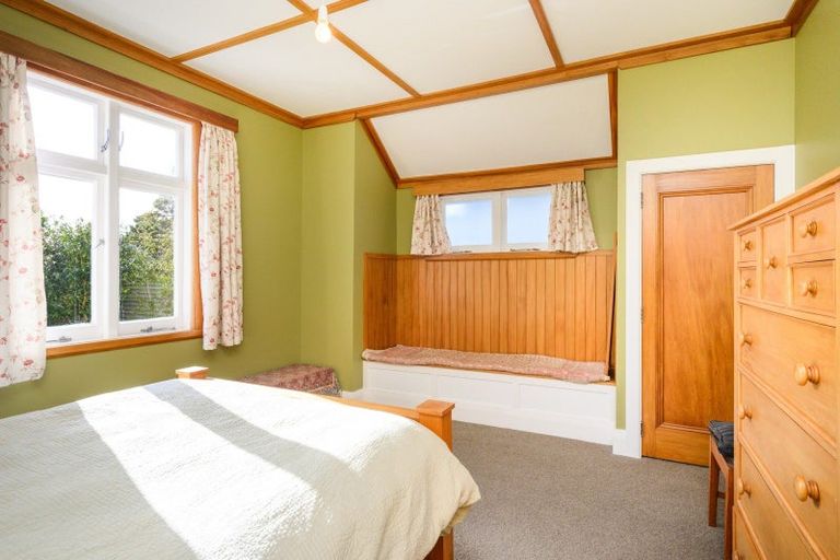 Photo of property in 38 Manson Street, Terrace End, Palmerston North, 4410