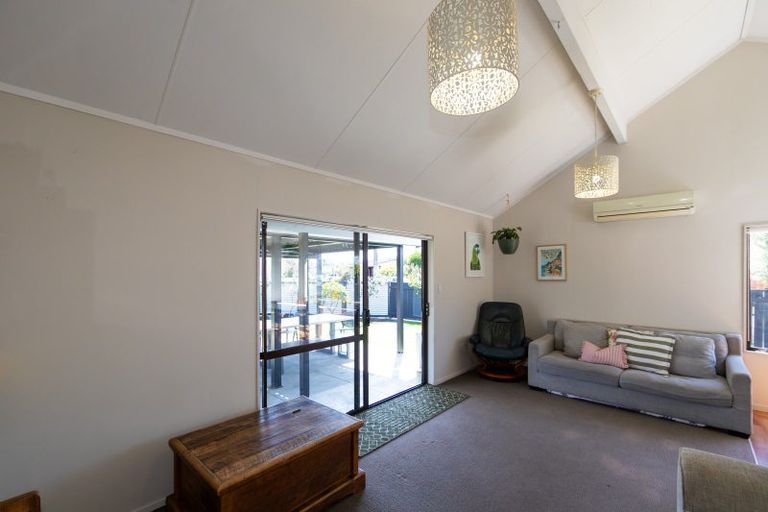 Photo of property in 1 Beveridge Place, Greenmeadows, Napier, 4112