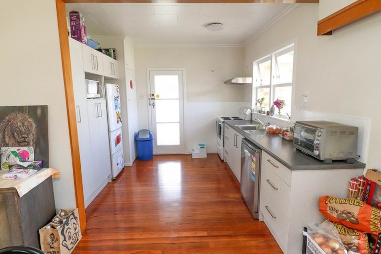 Photo of property in 211 Moanataiari Street, Thames, 3500