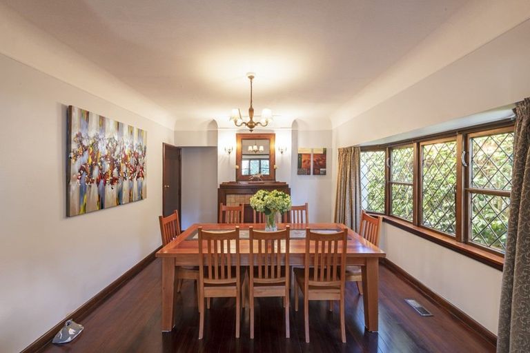 Photo of property in 273 Karori Road, Karori, Wellington, 6012