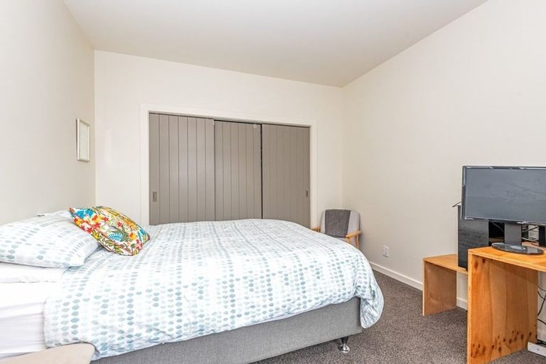 Photo of property in 123 Heretaunga Street, Palmerston North, 4414