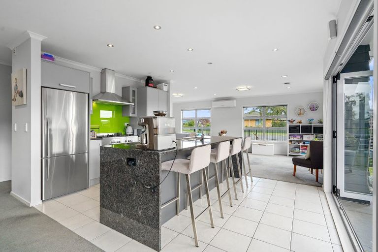 Photo of property in 18 Tulip Drive, Cambridge, 3434