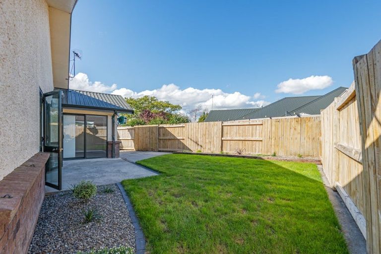 Photo of property in 15 Strachan Way, Highbury, Palmerston North, 4412