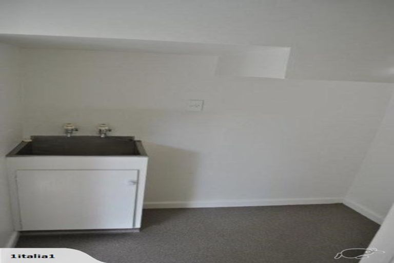 Photo of property in 4/34 Holly Road, St Albans, Christchurch, 8014