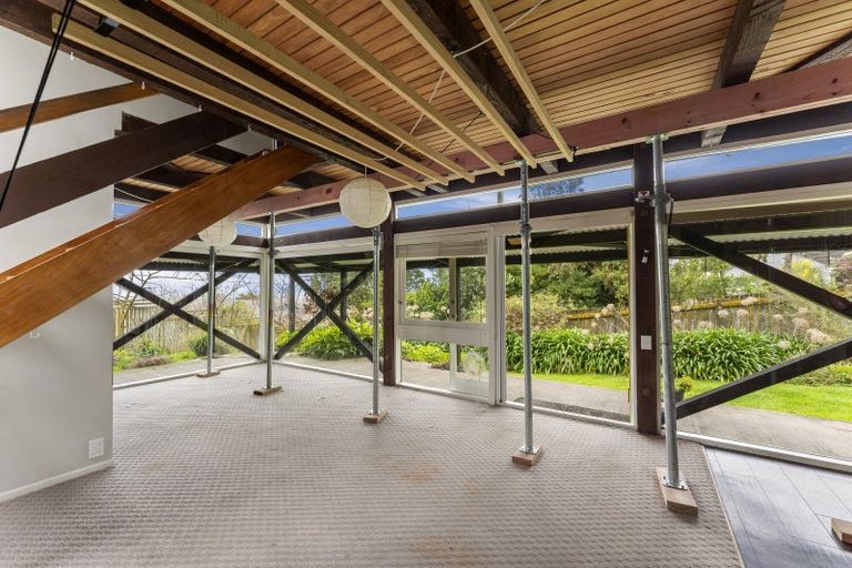 Photo of property in 23 Kotare Street, Waikanae, 5036