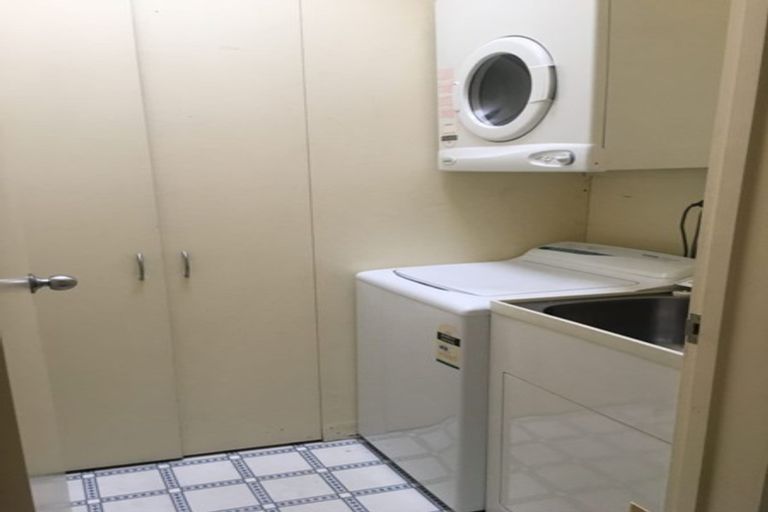 Photo of property in 2/314 Oxford Terrace, Christchurch Central, Christchurch, 8011