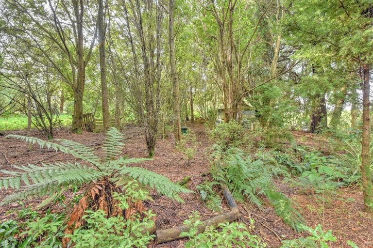 Photo of property in 28 Mandeville Road, Hokonui, Winton, 9782