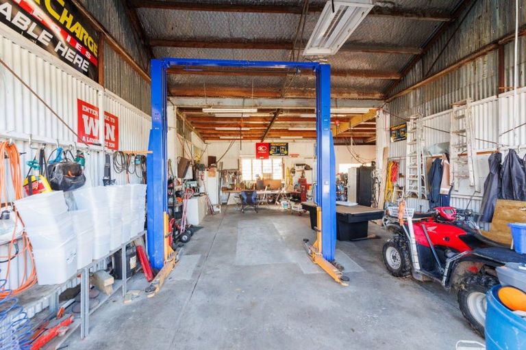 Photo of property in 62 Nga Tawa Road, Marton, 4787