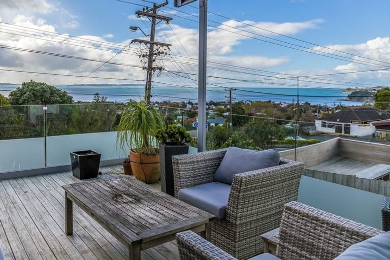 Photo of property in 515 Whangaparaoa Road, Stanmore Bay, Whangaparaoa, 0932