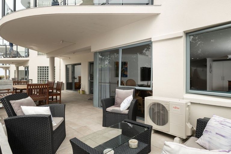 Photo of property in 205/178 Marine Parade, Mount Maunganui, 3116