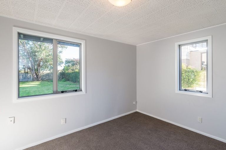 Photo of property in 66 Martin Road, Paraparaumu Beach, Paraparaumu, 5032