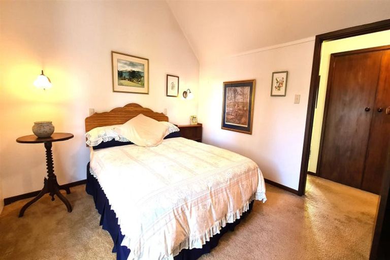 Photo of property in 4 Egmont Place, Bishopdale, Christchurch, 8051