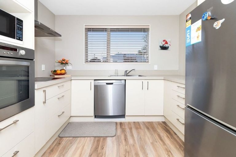 Photo of property in 30a Edmonds Street, Woolston, Christchurch, 8062