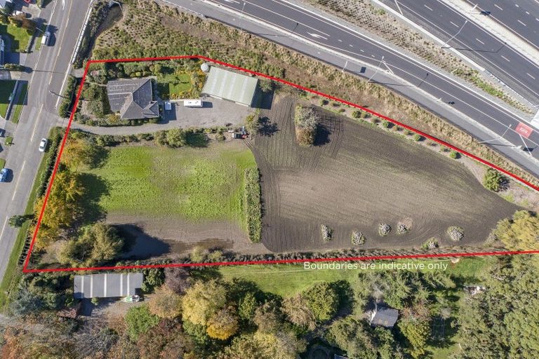 Photo of property in 136 Winters Road, Mairehau, Christchurch, 8052