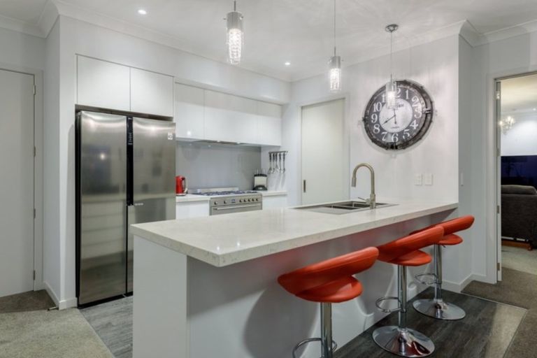 Photo of property in 324 Lakes Boulevard, Pyes Pa, Tauranga, 3112