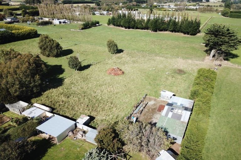 Photo of property in 26 Flora Road West, Makarewa, Invercargill, 9876