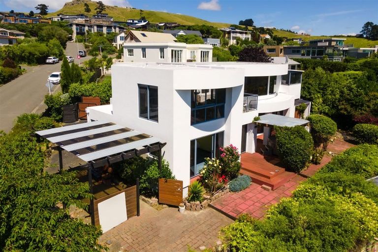 Photo of property in 137 Richmond Hill Road, Richmond Hill, Christchurch, 8081