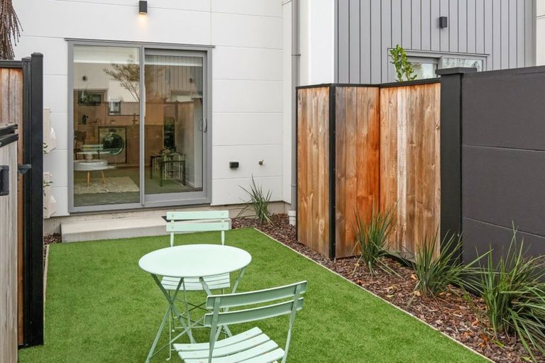 Photo of property in 19 Mohua Lane, Upper Riccarton, Christchurch, 8041