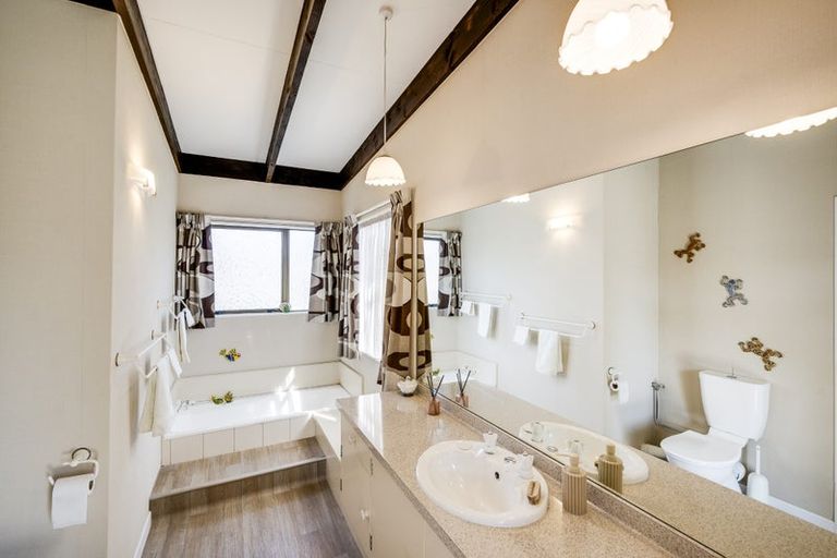 Photo of property in 29 Ngarimu Crescent, Taradale, Napier, 4112